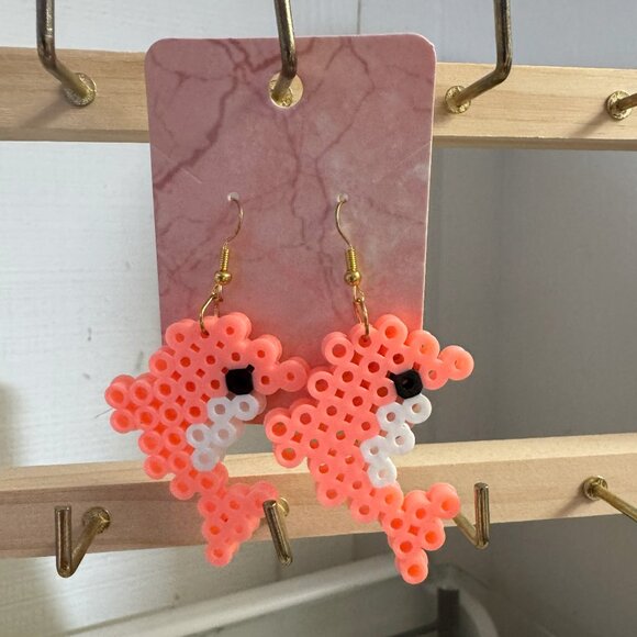 Dolphin coral pearler bead earrings - Picture 1 of 2